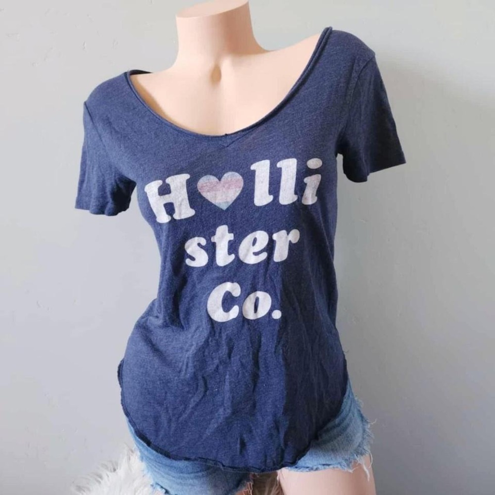 2000s Hollister top
